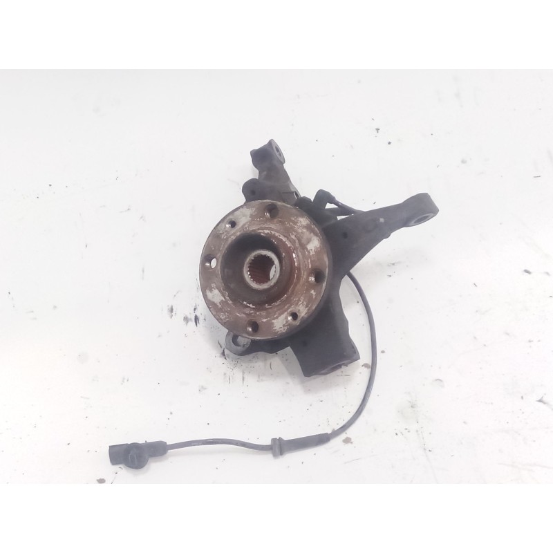 Recambio de mangueta delantera izquierda para dacia sandero ii 1.5 dci referencia OEM IAM 400158414R  