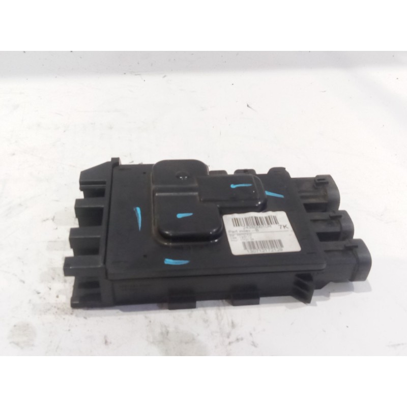 Recambio de caja reles / fusibles para renault scénic iii (jz0/1_) 1.2 tce referencia OEM IAM 243800010R  