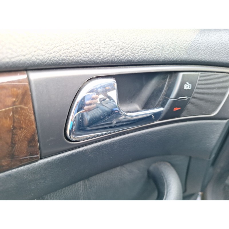 Recambio de maneta interior delantera izquierda para audi a6 c5 (4b2) 2.4 referencia OEM IAM   