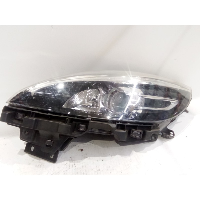 Recambio de faro izquierdo para renault scénic iii (jz0/1_) 1.2 tce referencia OEM IAM 260606760R  