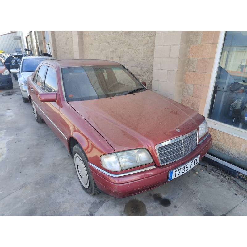 mercedes-benz clase c (w202) c 180 (202.018) del año 2023