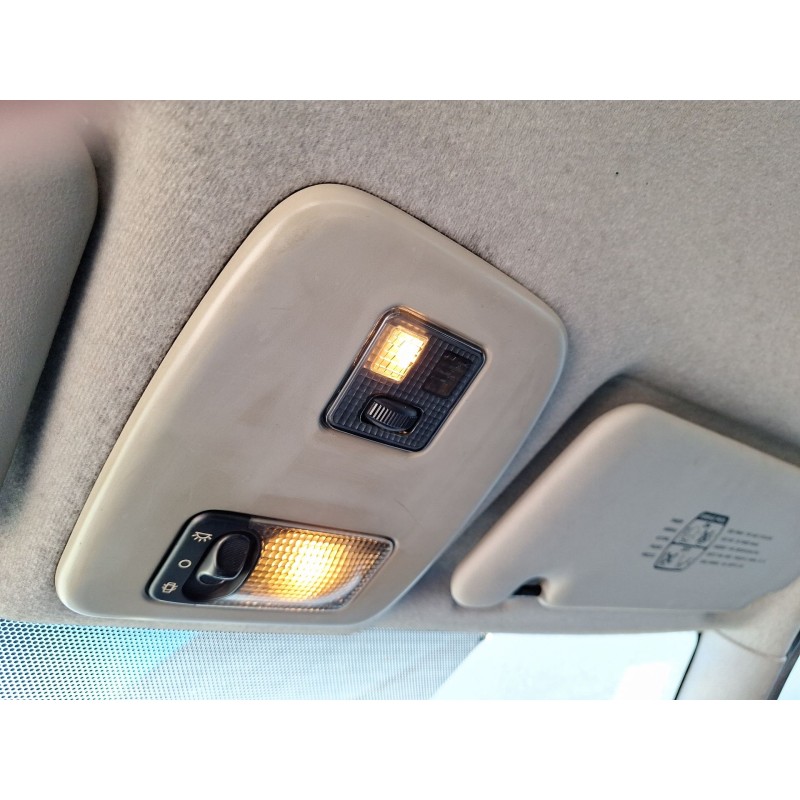 Recambio de luz interior para citroën xsara (n1) 2.0 hdi 109 referencia OEM IAM   