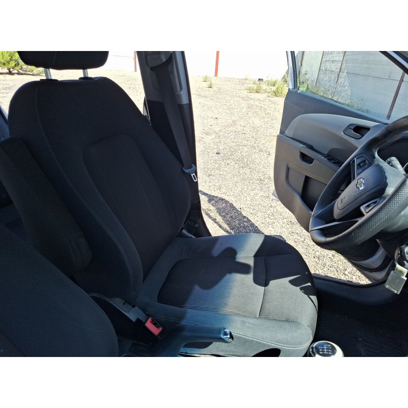 Recambio de asiento delantero izquierdo para chevrolet aveo fastback (t300) 1.3 d referencia OEM IAM   