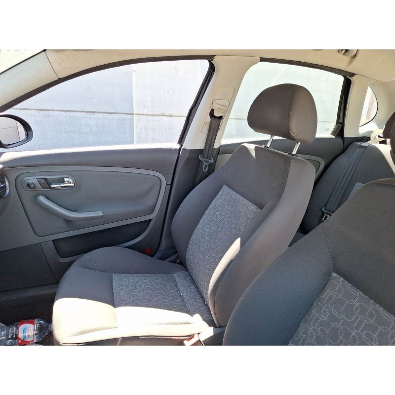 Recambio de asiento delantero derecho para seat cordoba (6l2) 1.4 tdi referencia OEM IAM   