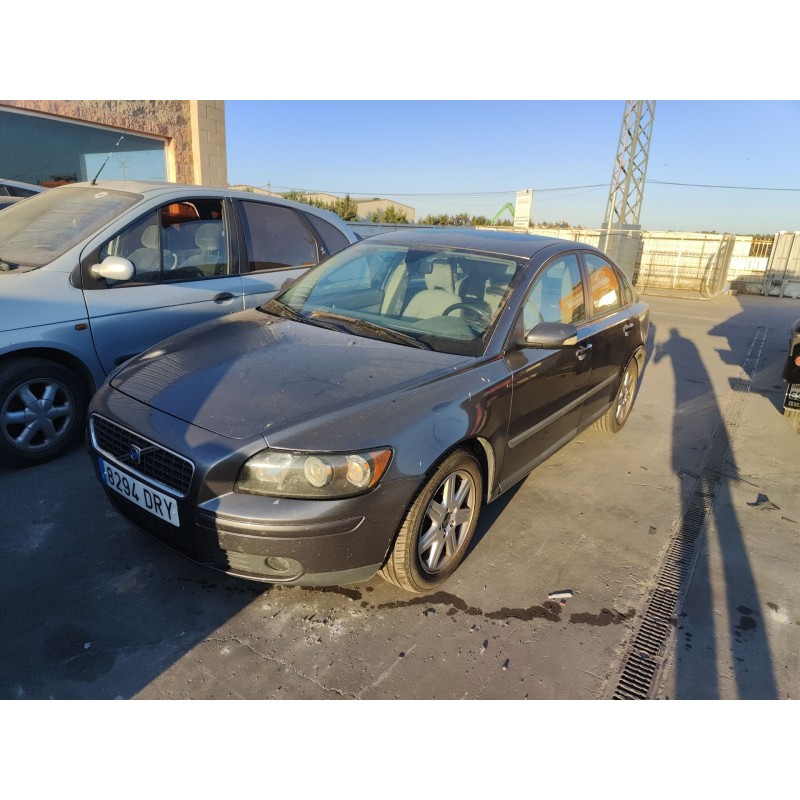 volvo s40 ii (544) 2.0 d del año 2005