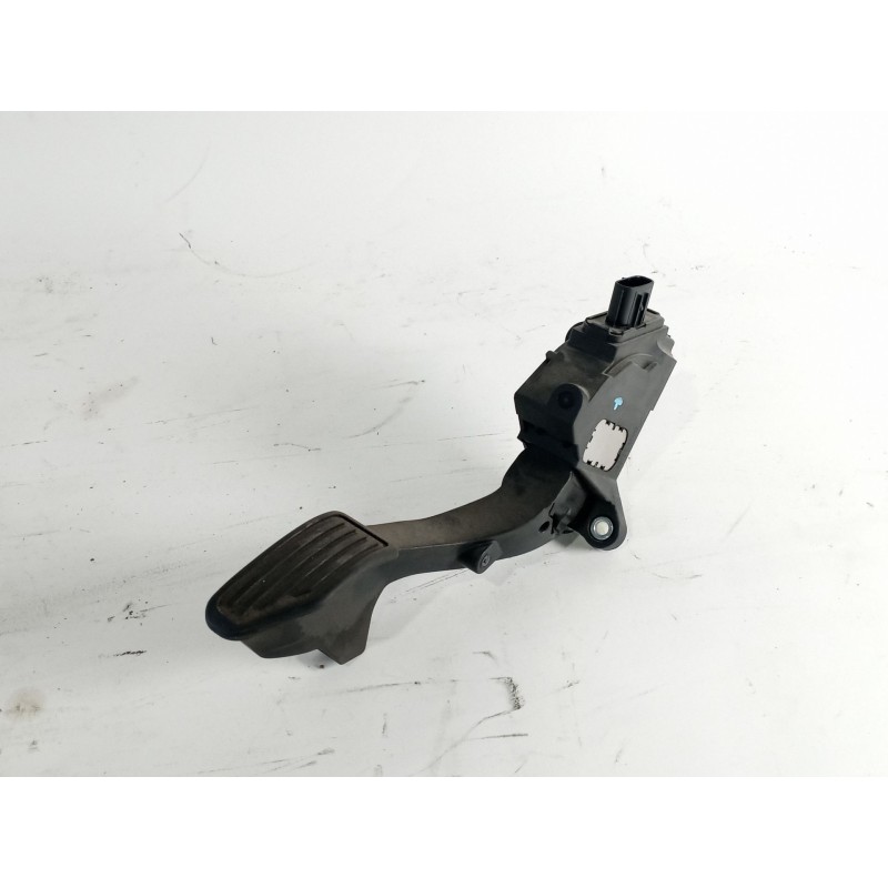 Recambio de pedal acelerador para toyota yaris (_p13_) 1.5 hybrid (nhp130_) referencia OEM IAM 781100D110  