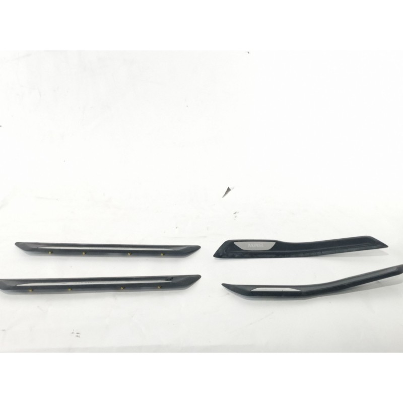 Recambio de kit molduras para bmw 3 (f30, f80) 318 d referencia OEM IAM sinreferencia BMW Sport 