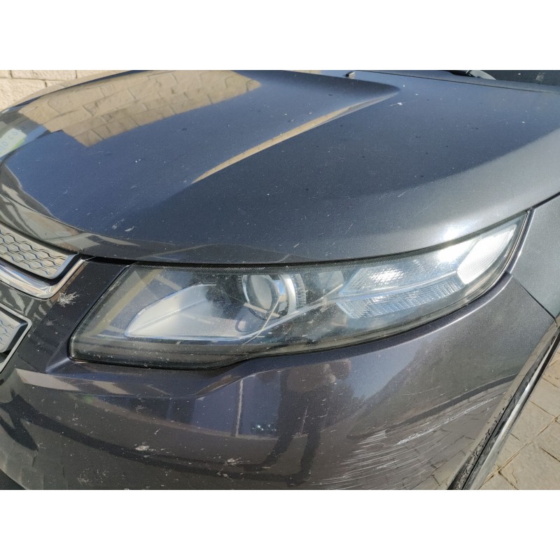 Recambio de faro izquierdo para chevrolet volt ev 150 referencia OEM IAM   