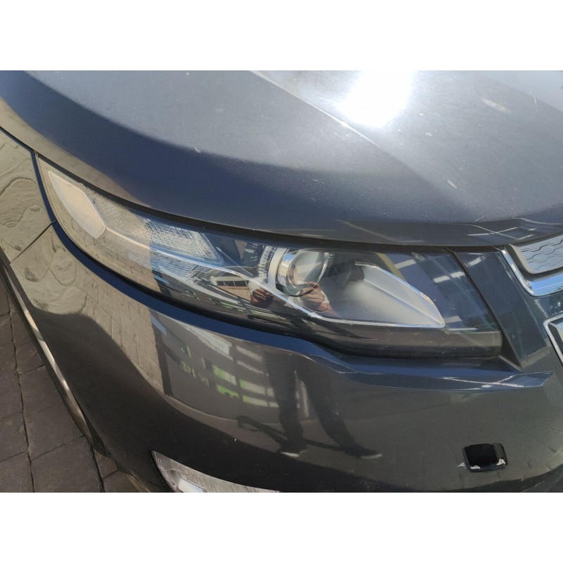 Recambio de faro derecho para chevrolet volt ev 150 referencia OEM IAM   