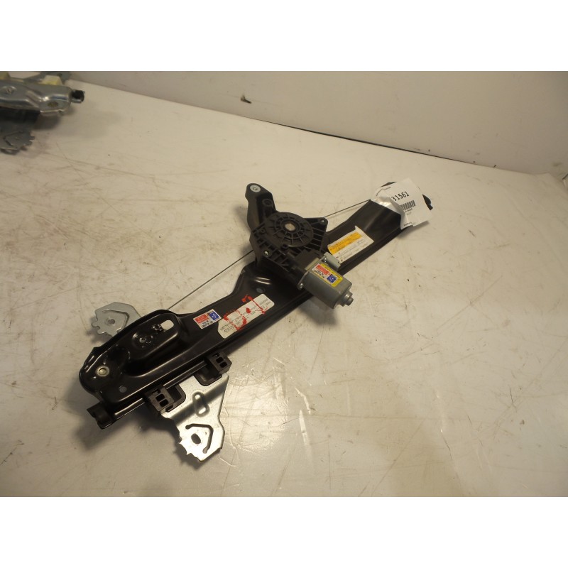 Recambio de elevalunas delantero izquierdo - 807215503 para renault kadjar referencia OEM IAM 807215503 RENAULT KADJAR 