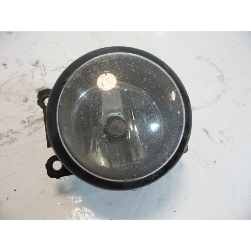 Recambio de antiniebla delantero derecho - 8200074008 para renault citan,mitsubishi l200 ,megane iii,subaru impreza iv referenci