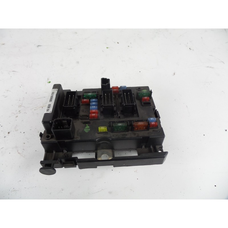 Recambio de caja reles / fusibles - 9657608680 para peugeot 307 break referencia OEM IAM 9657608680 PEUGEOT 307 Break (3E) 1.6 1