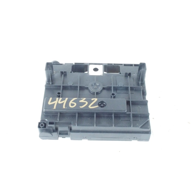 Recambio de caja reles / fusibles - 9664705980bsmr0200caja de reles fusibles para peugeot c5 ii peugeot 407 referencia OEM IAM  