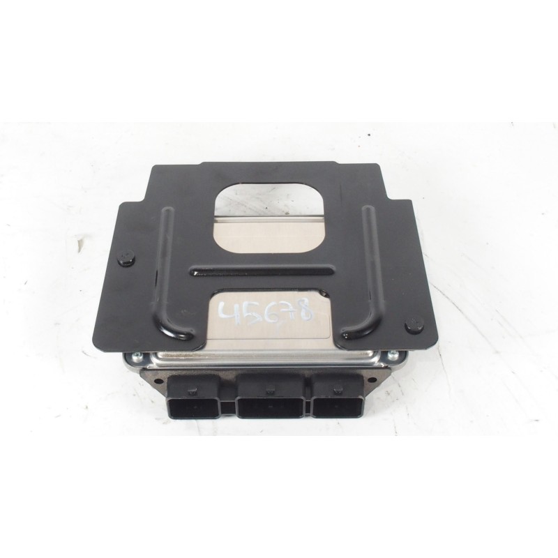 Recambio de centralita motor uce para peugeot c4 cactus,berlingo,c3, peugeot, 2008,308, partner,5008,208 referencia OEM IAM  PEU