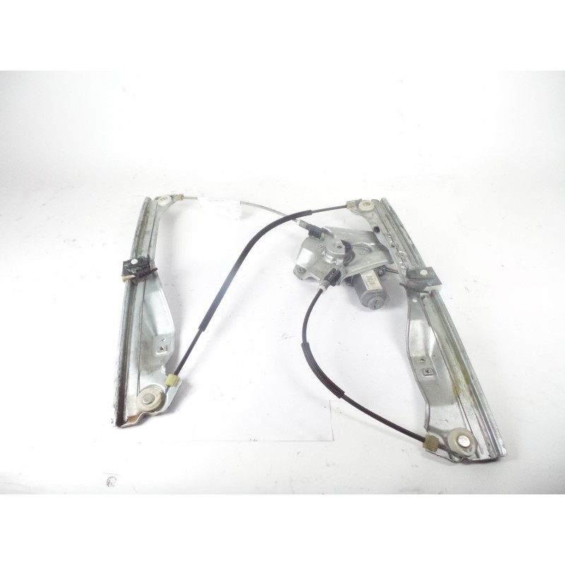 Recambio de elevalunas delantero derecho - 8200291147.2 pines para renault clio iii referencia OEM IAM 8200291147  