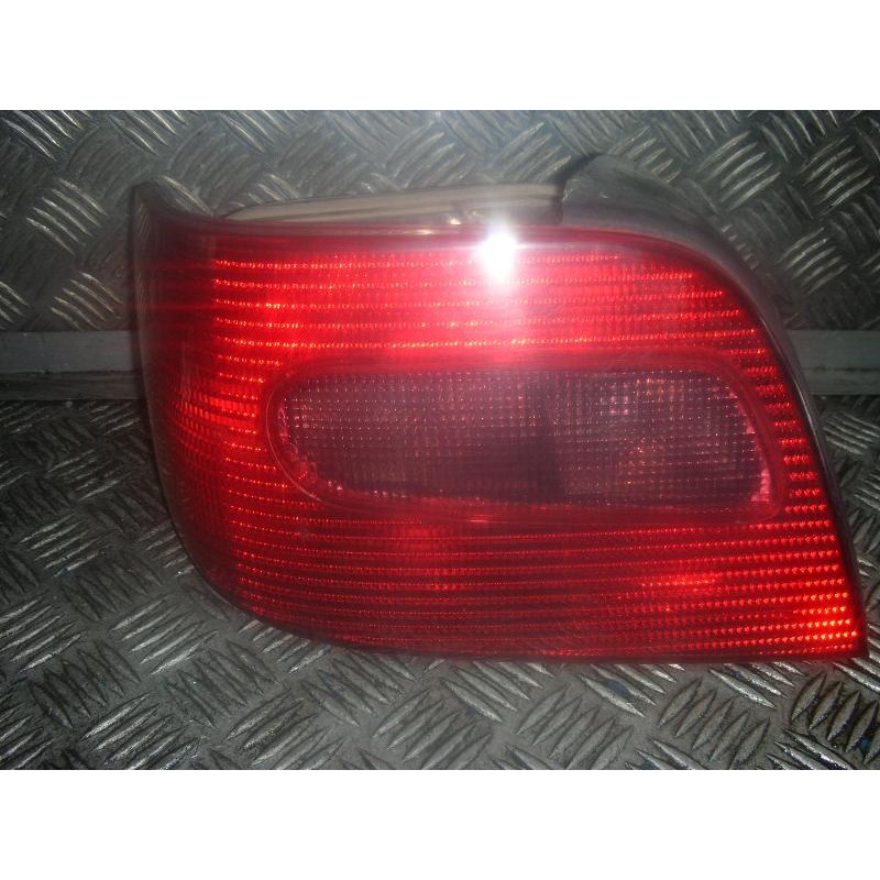 Recambio de piloto trasero izquierdo - 6350p0 5 puertas para citroën c15,xsara,berlingo.peugeot 607 ,206 referencia OEM IAM 6350