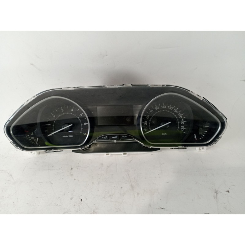 Recambio de cuadro instrumentos para peugeot 208 i (ca_, cc_) 1.2 thp 110 referencia OEM IAM 9825986180  