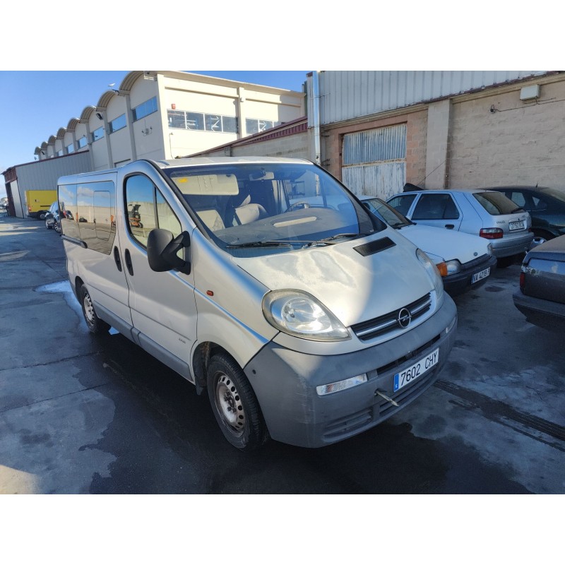 opel vivaro a autobús (x83) del año 2003