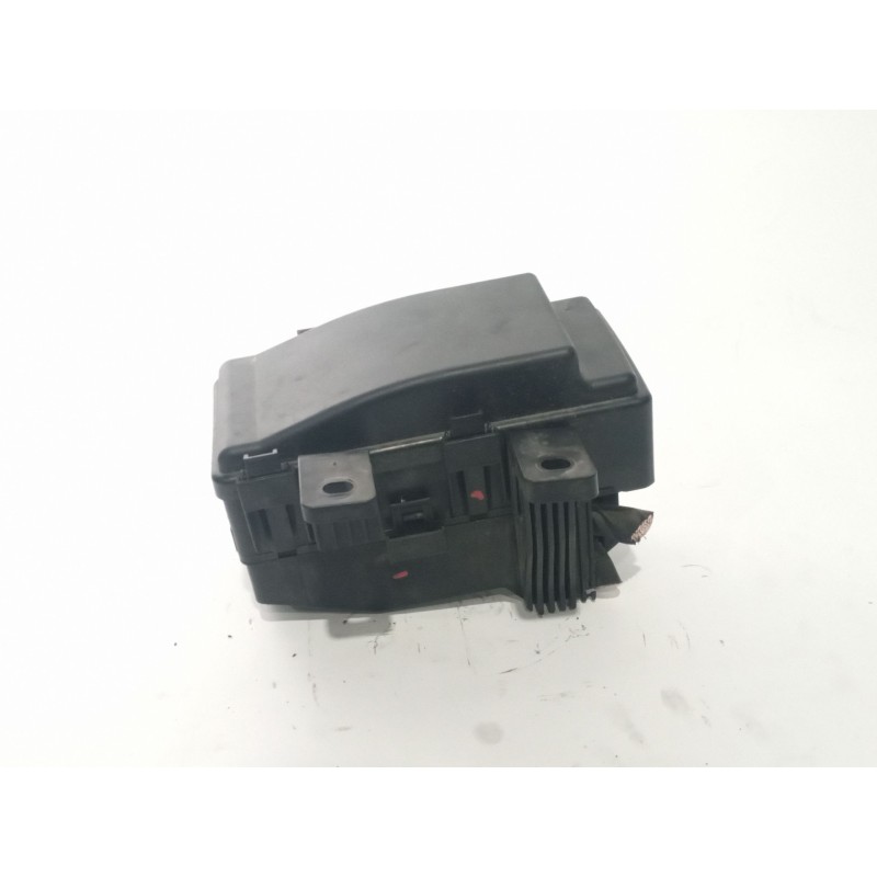 Recambio de caja reles / fusibles para hyundai sonata v (nf) 2.0 crdi referencia OEM IAM 919503K610  