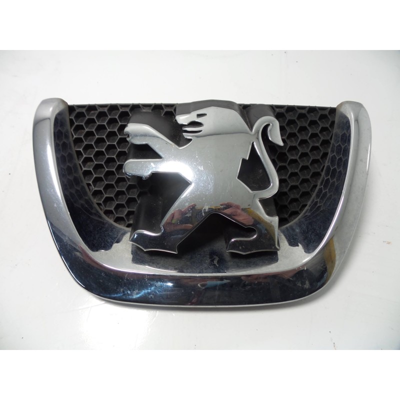 Recambio de logo - 18c0001030 para peugeot c4. peugeot 207 referencia OEM IAM 18C0001030  