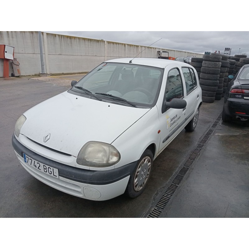 renault clio ii (bb_, cb_) del año 2001