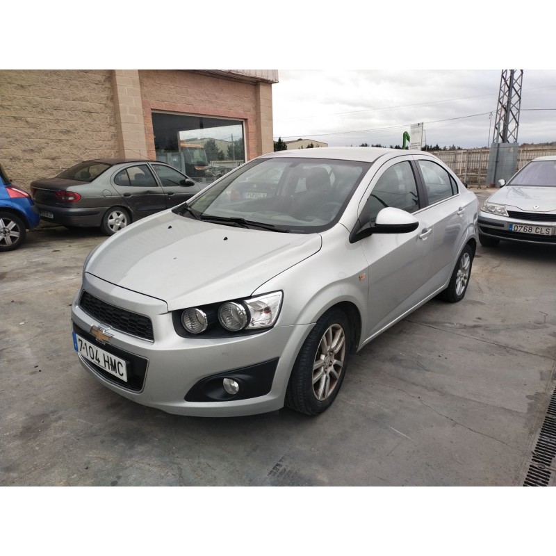 chevrolet aveo sedán (t300) del año 2012