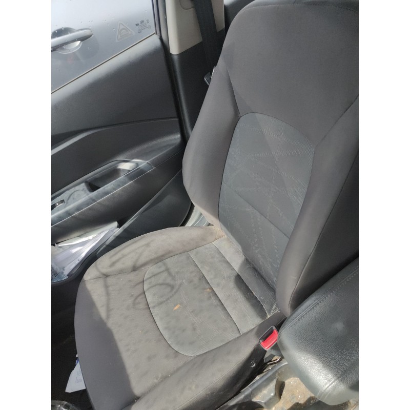 Recambio de asiento delantero derecho para kia rio iii (ub) 1.2 cvvt referencia OEM IAM   