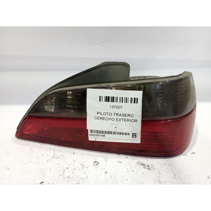 Recambio de piloto trasero derecho exterior para peugeot 206,406 coupe,306,307,citroen,xsara,berlingo jumpy referencia OEM IAM  