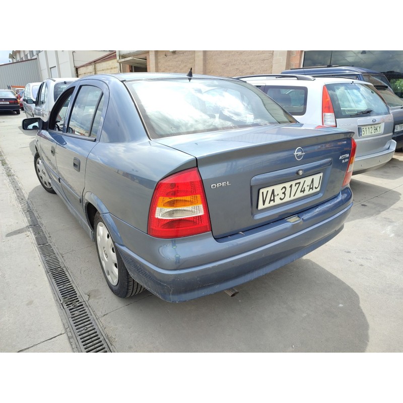 opel astra g sedán (t98) del año 1999