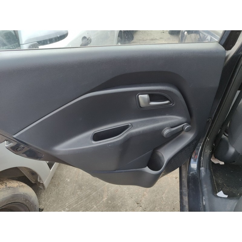 Recambio de guarnecido puerta trasero izquierdo para kia rio iii (ub) 1.2 cvvt referencia OEM IAM   