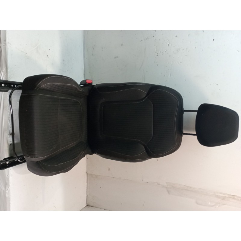 Recambio de asiento delantero izquierdo para renault megane iv fastback (b9a/m/n_) 1.3 tce 140 (b9nb) referencia OEM IAM   