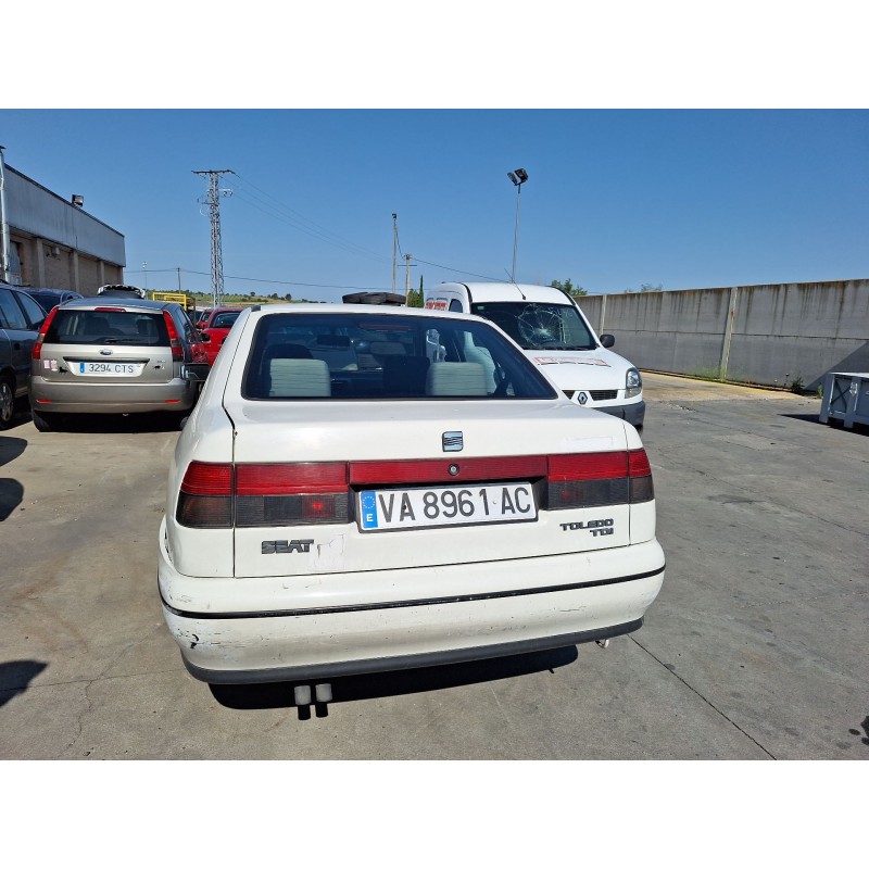 Recambio de porton trasero para seat toledo i (1l2) 1.9 tdi referencia OEM IAM   