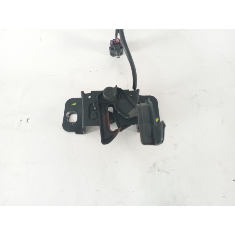 Recambio de cerradura capot para opel astra k (b16) 1.4 turbo (68) referencia OEM IAM 39065983  