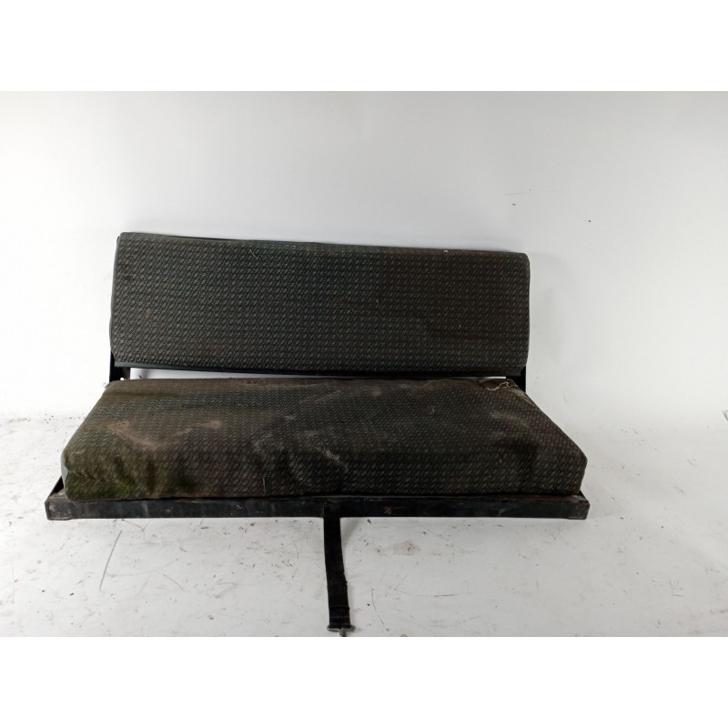 Recambio de asientos traseros para land rover defender cabrio (l316) 2.5 tdi 4x4 (l316) referencia OEM IAM   