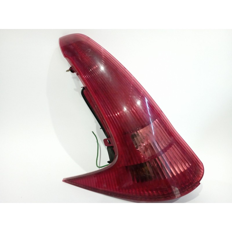 Recambio de piloto trasero izquierdo exterior para peugeot c15,xsara,berlingo.peugeot 607 ,206 referencia OEM IAM 9641540677  