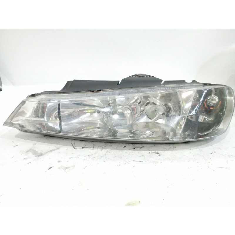 Recambio de faro izquierdo para peugeot 206,406 coupe,306,307,citroen,xsara,berlingo jumpy referencia OEM IAM 0301175001  