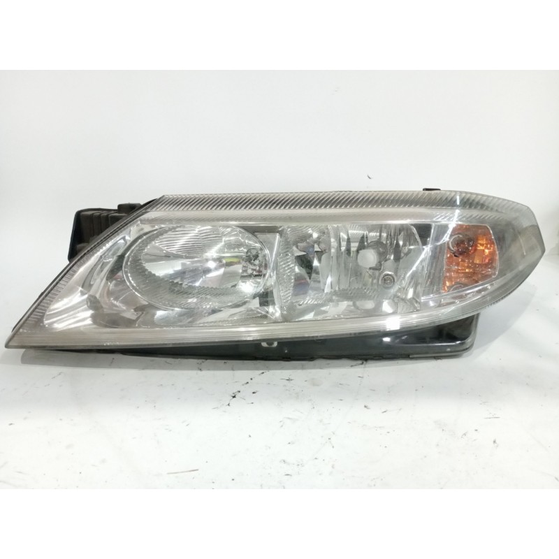 Recambio de faro izquierdo para al de referencia OEM IAM 8200002845/89004687RenaultLagunaII  