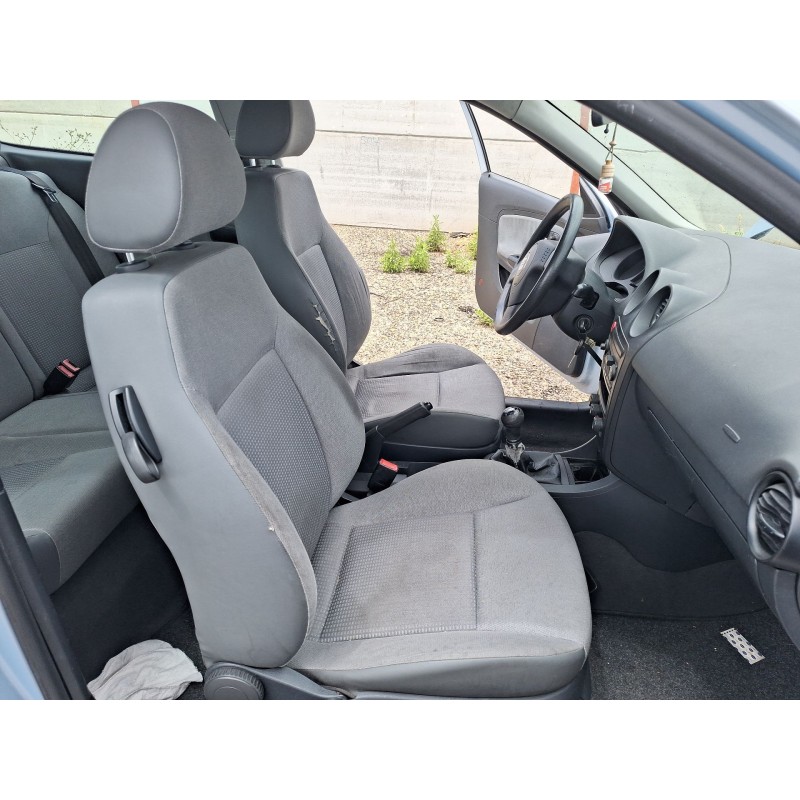 Recambio de asiento delantero derecho para seat ibiza iii (6l1) 1.4 tdi referencia OEM IAM   