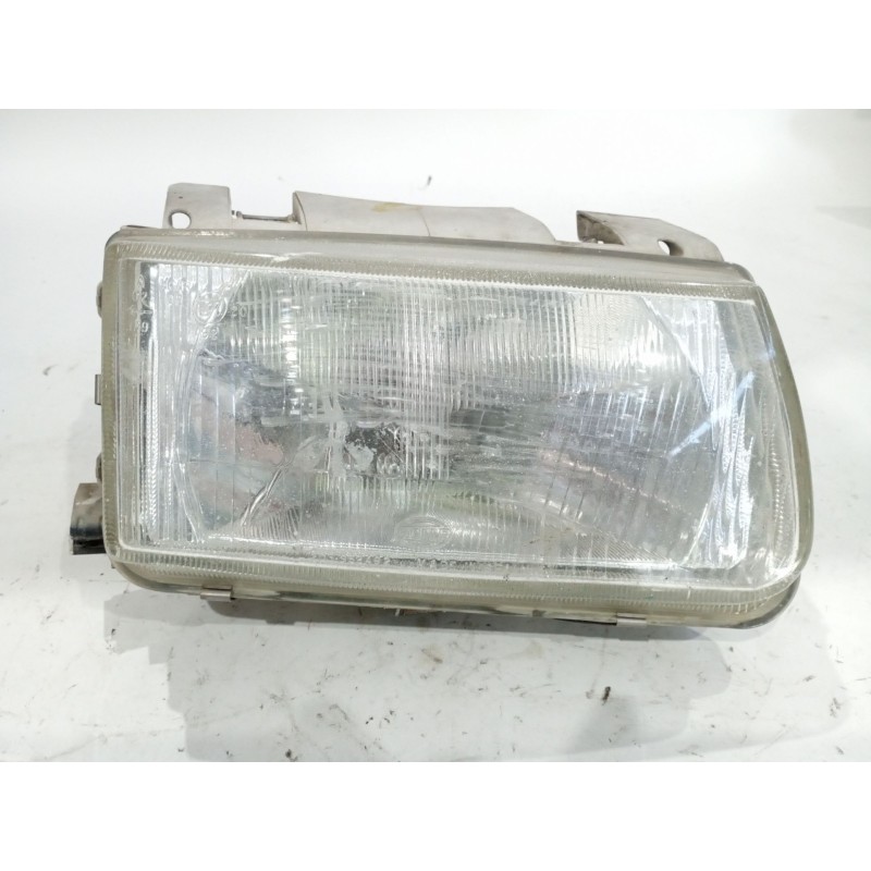 Recambio de faro derecho para volkswagen polo polo 1.0 bunny referencia OEM IAM 96249600  