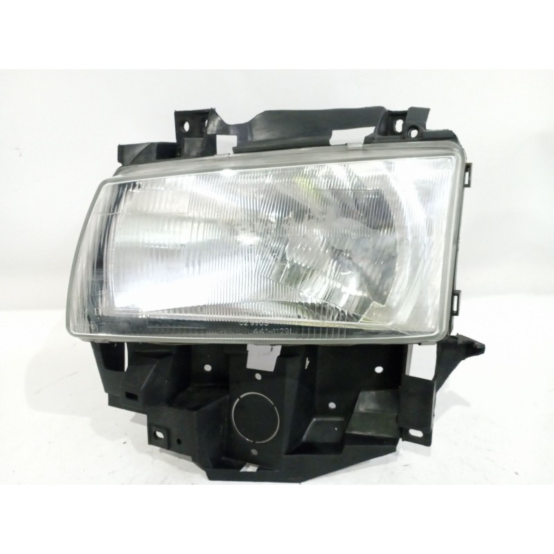 Recambio de faro izquierdo para volkswagen transporter iv referencia OEM IAM 084411129L  