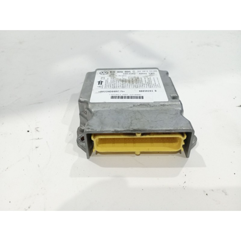 Recambio de centralita airbag para al de referencia OEM IAM 1K0909605CVWGolfV  