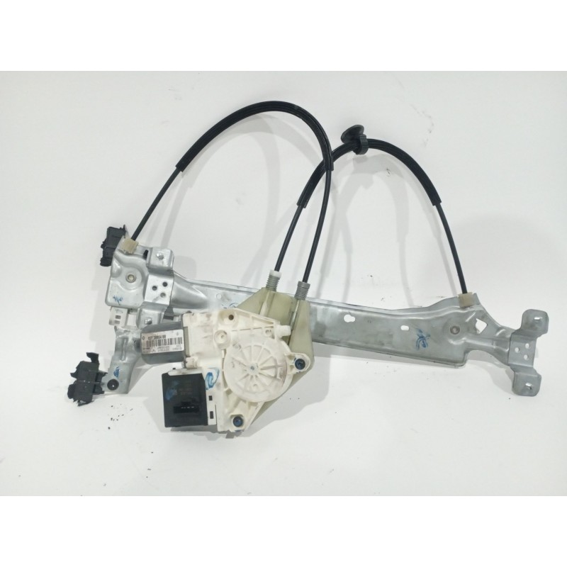 Recambio de elevalunas trasero derecho para renault fluence referencia OEM IAM 827200016R 918005103 