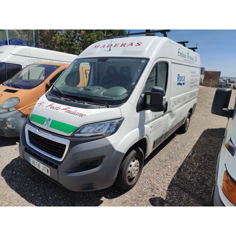 peugeot boxer furgón 2.2 hdi 130 del año 2016