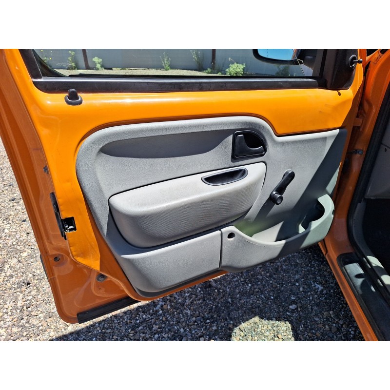 Recambio de guarnecido puerta delantera izquierda para renault kangoo express (fc0/1_) 1.5 dci (fc1e) referencia OEM IAM   