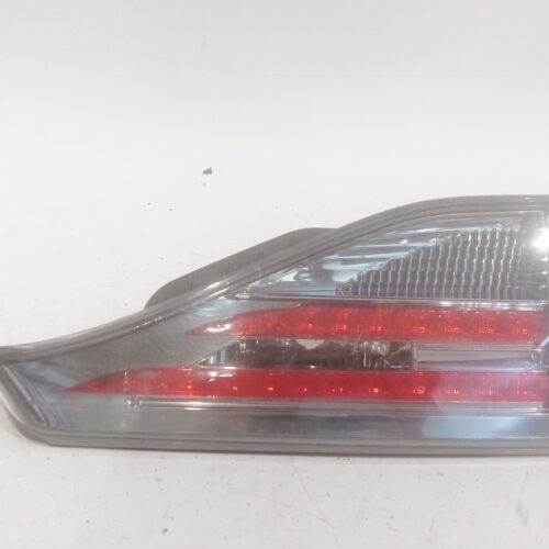 PILOTO TRASERO DERECHO INTERIOR LEXUS CT (ZWA10_) 200H (ZWA10_) - 8158176020