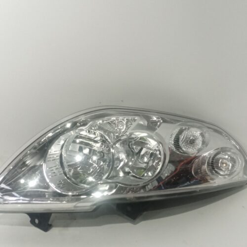 FARO DERECHO RENAULT MASTER III FURGONETA (FV) 2.3 DCI 125 FWD (FV0C FV0D FV0G FV0H FV0J FV0K) - 260106869R