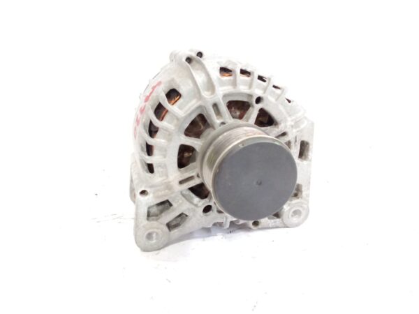 alternador_231000027r_renault_megane_iii_hatchback_bz0_1_b3_1_5_dci_bz1g_bz1w_bz0r