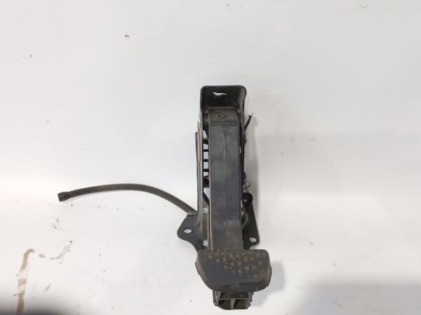 pedal_embrague_a9062900212_mercedes_benz_sprinter_906