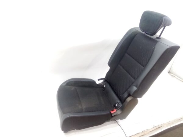 asiento_trasero_derecho_sinreferencia_renault_austral_tce_130