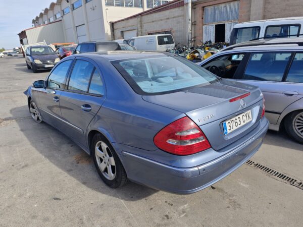 mercedes_benz_clase_e_w211